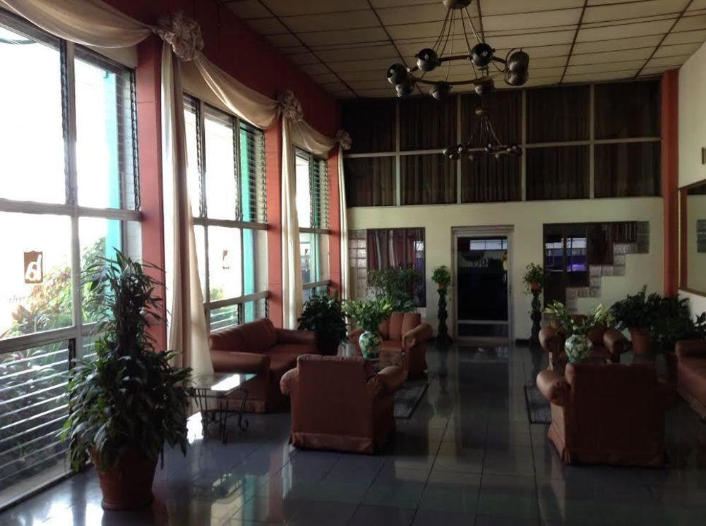 Alameda Hotel Сан-Сальвадор Экстерьер фото